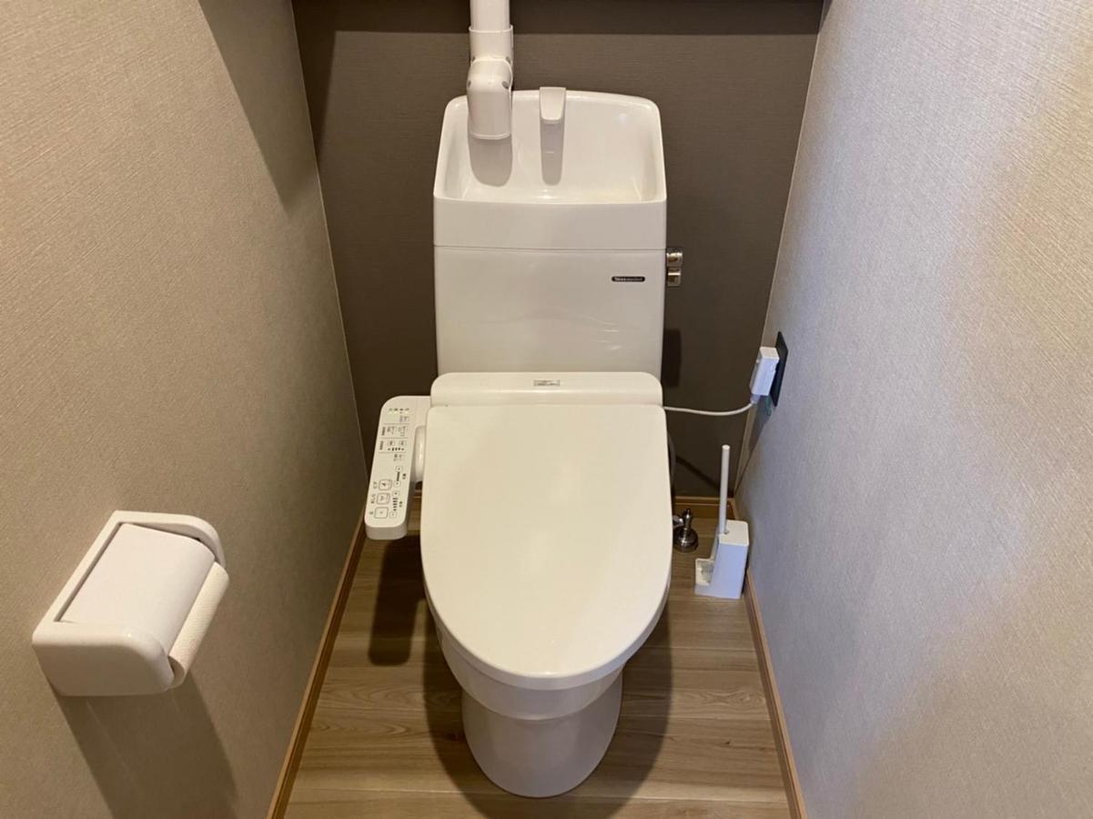 ホテルトーマスとまり Naha Esterno foto